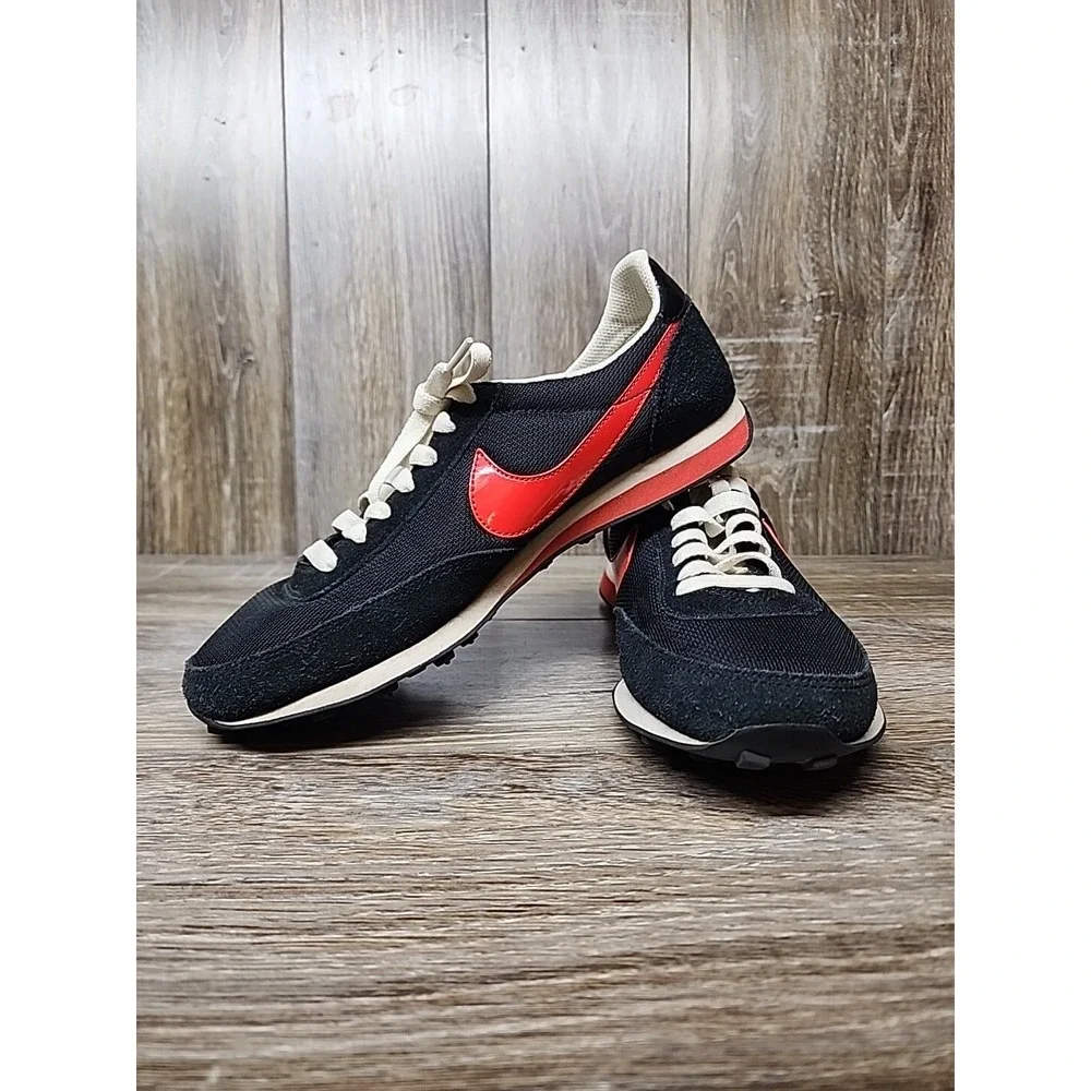 Boys Nike‎ Elite Gs Sneakers, Black Red 418720-049, Size 6.5Y
